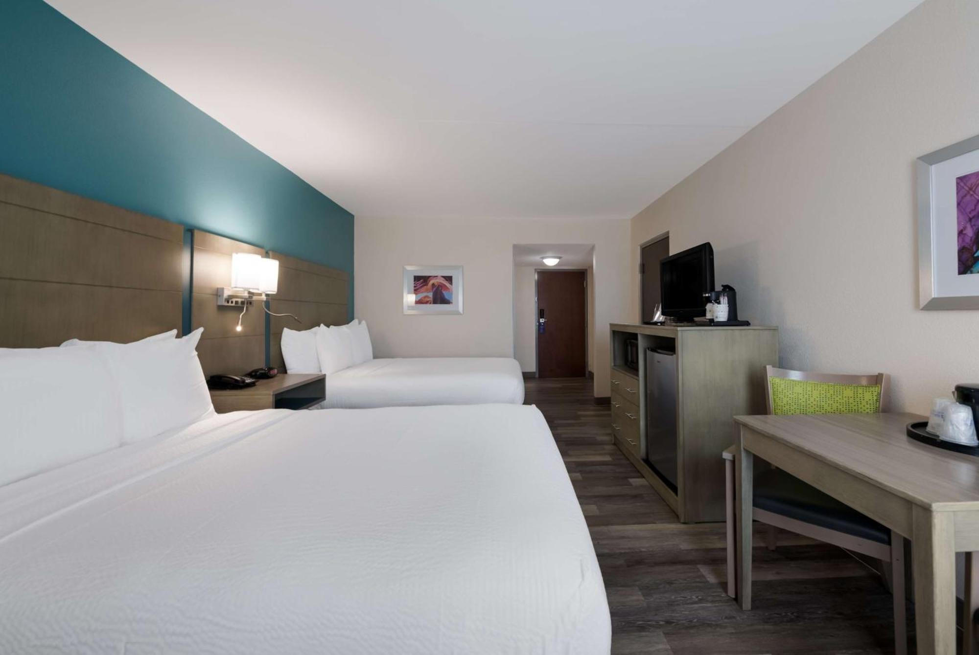 Best Western Hampton Coliseum Inn Exteriör bild