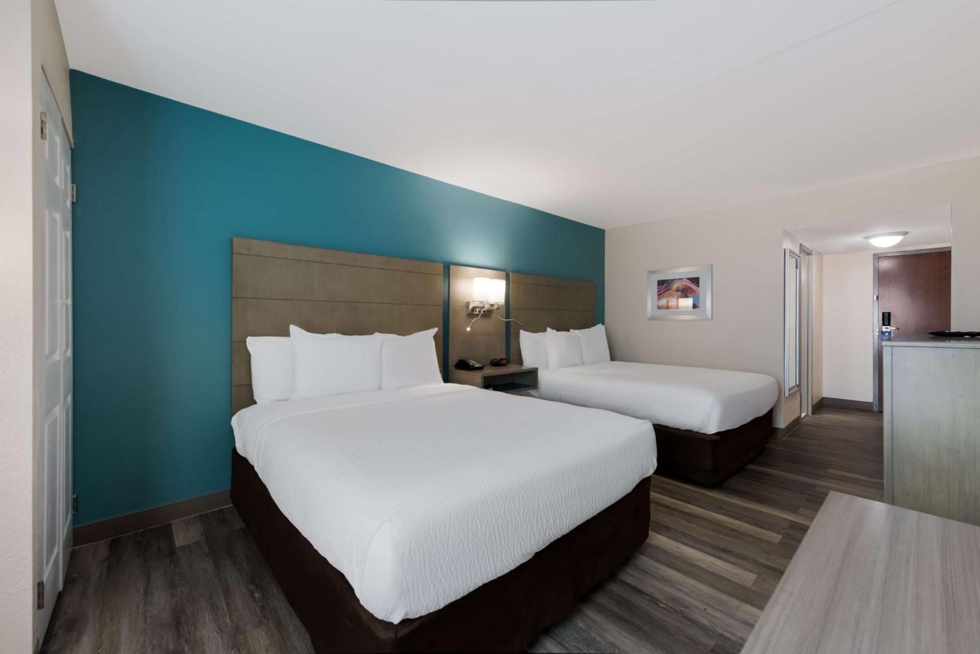 Best Western Hampton Coliseum Inn Exteriör bild